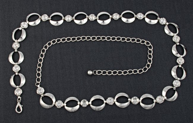 alternating silver ring and clear rhinestone chain belt