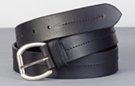 black top-grain oil-tanned leather belt with center stitch, roller buckle and leather keeper